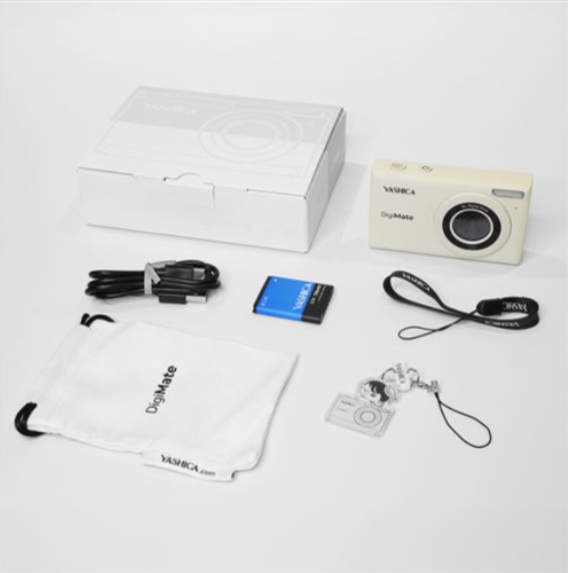 YASHICA CAMARA DIGIMATE 100 BLANCO